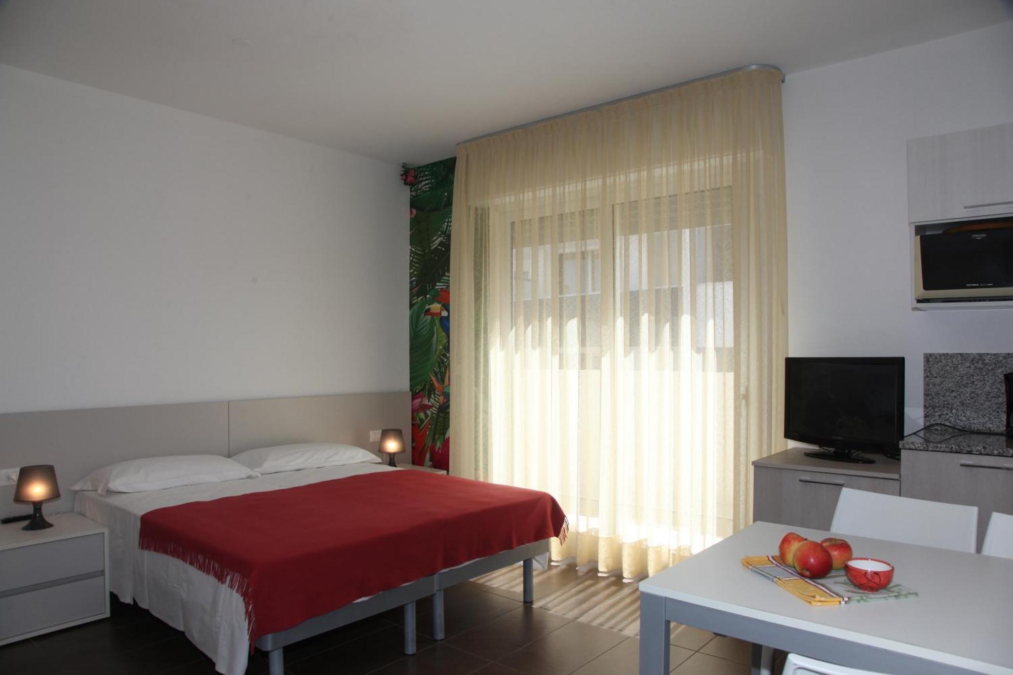 Hotel Luciana Bibione Exterior foto