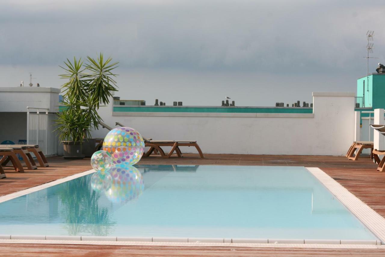 Hotel Luciana Bibione Exterior foto